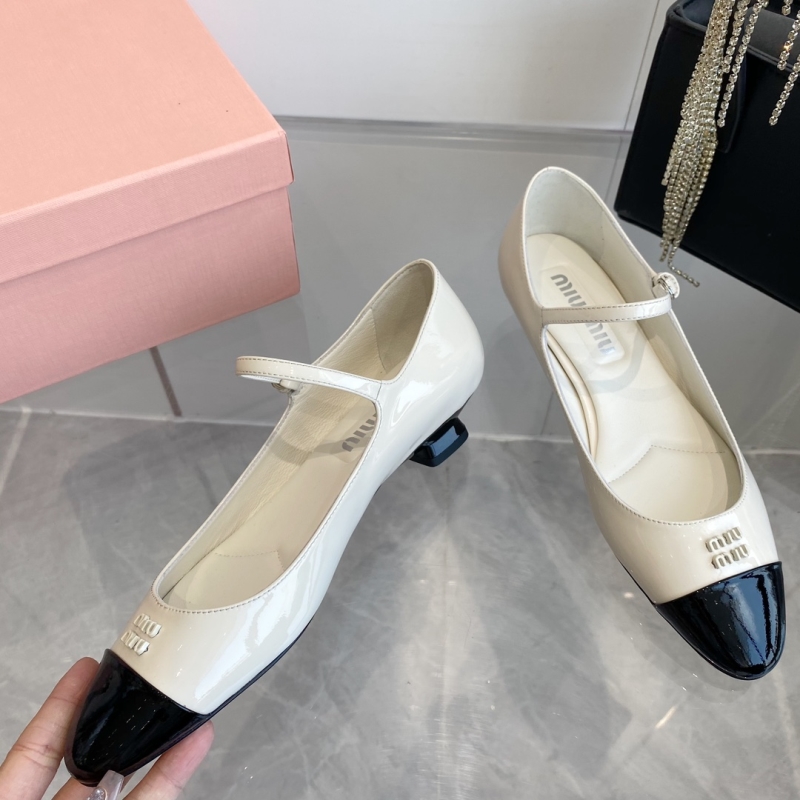 Miu Miu flat shoes